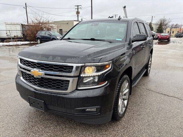 2017 Chevrolet Tahoe LT 4WD photo