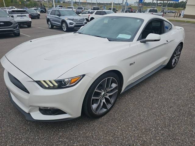 2017 Ford Mustang GT Premium RWD photo