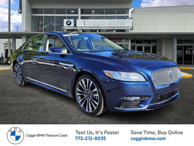 2017 Lincoln Continental Reserve FWD photo