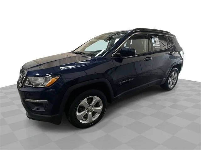 2017 Jeep Compass Latitude 4WD photo