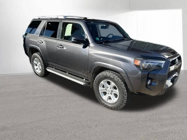 2017 Toyota 4Runner SR5 Premium 4WD photo