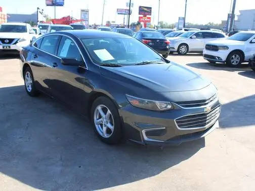 2017 Chevrolet Malibu LS FWD photo