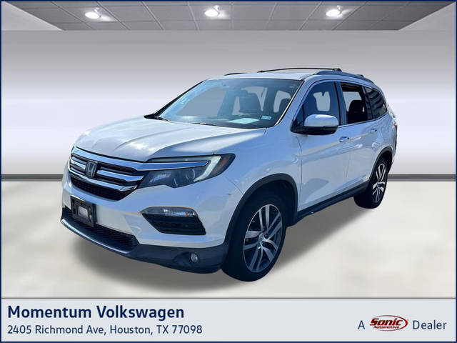 2017 Honda Pilot Elite AWD photo