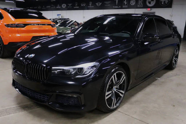 2018 BMW 7 Series 740i RWD photo