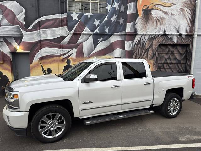 2017 Chevrolet Silverado 1500 High Country 4WD photo