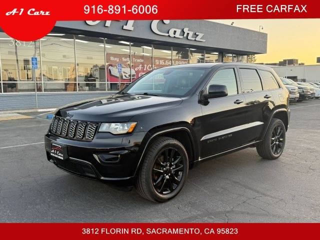 2017 Jeep Grand Cherokee Altitude 4WD photo