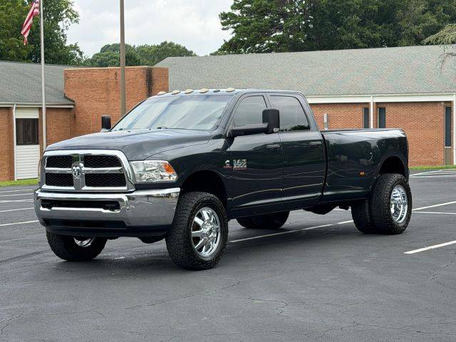 2017 Ram 3500 Tradesman 4WD photo