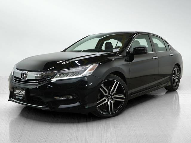 2017 Honda Accord Touring FWD photo