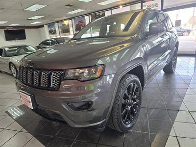 2017 Jeep Grand Cherokee Altitude 4WD photo