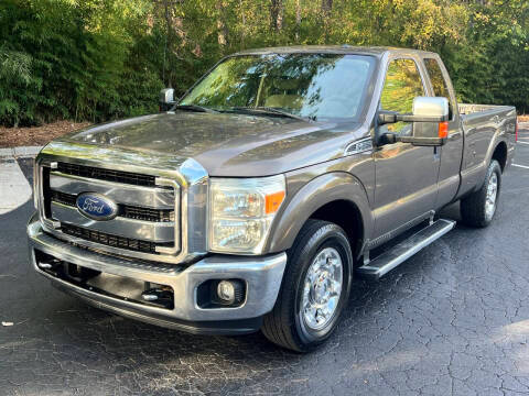 2016 Ford F-250 Super Duty XLT RWD photo