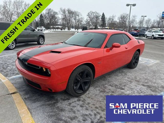 2017 Dodge Challenger R/T RWD photo