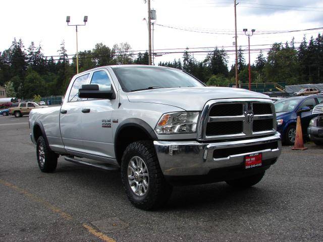 2017 Ram 2500 Tradesman 4WD photo