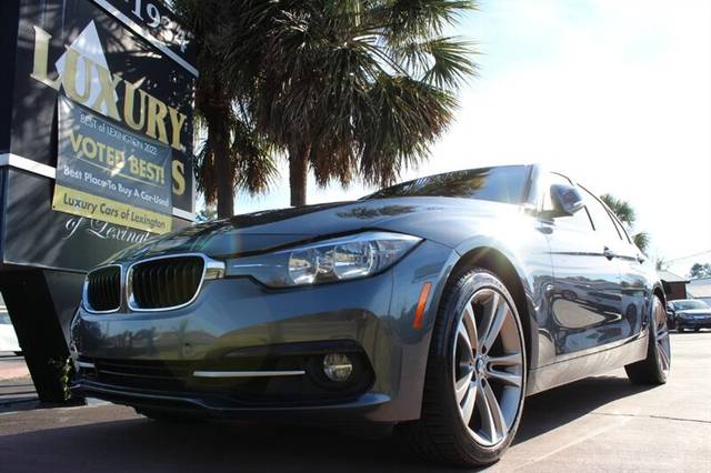 2017 BMW 3 Series 330i RWD photo