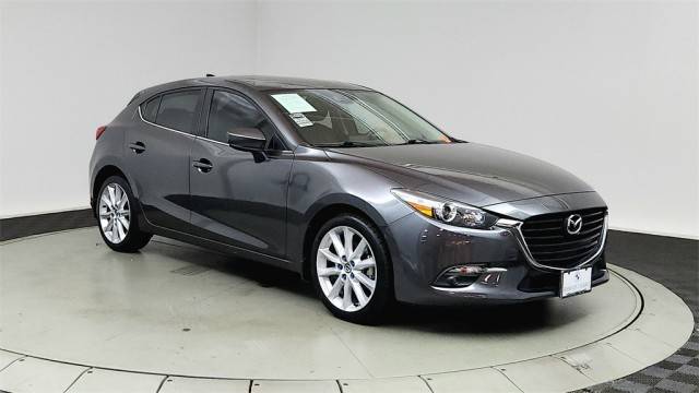 2017 Mazda 3 Grand Touring FWD photo