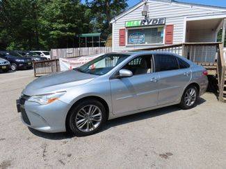 2016 Toyota Camry SE FWD photo