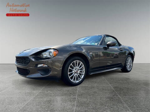 2017 FIAT 124 Spider Classica RWD photo