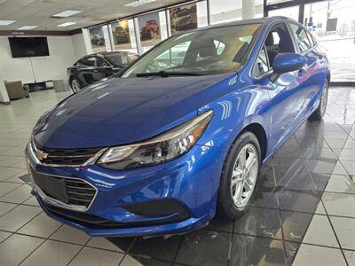 2017 Chevrolet Cruze LT FWD photo