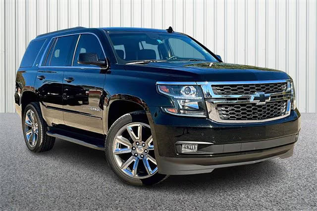 2017 Chevrolet Tahoe LT 4WD photo