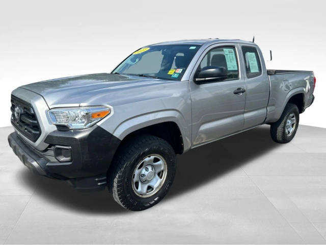 2017 Toyota Tacoma SR 4WD photo