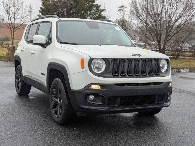 2017 Jeep Renegade Altitude 4WD photo