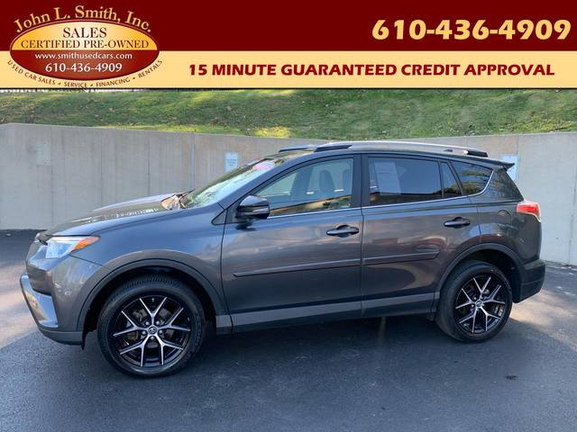 2017 Toyota RAV4 SE AWD photo