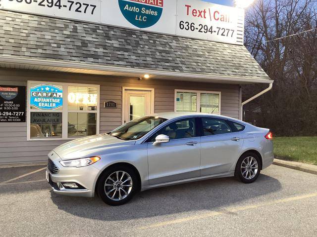 2017 Ford Fusion SE FWD photo