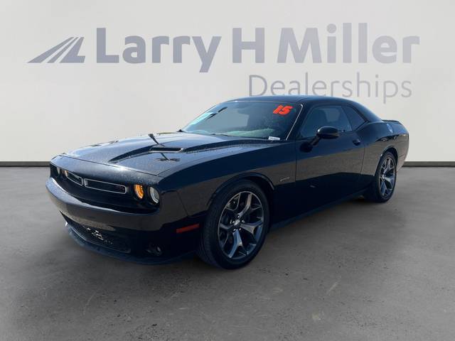 2015 Dodge Challenger R/T Plus RWD photo