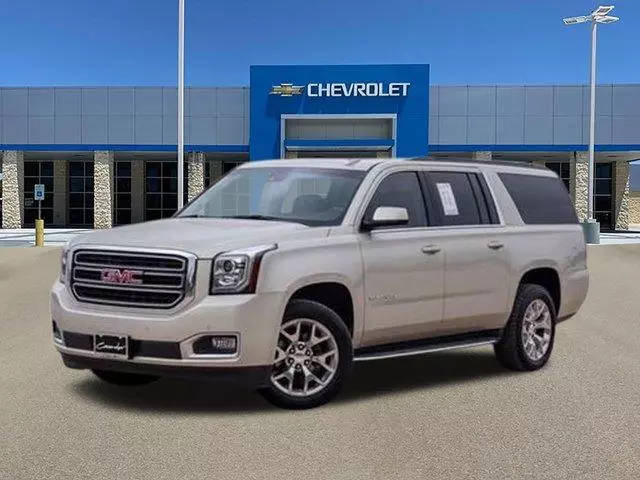 2017 GMC Yukon XL SLT RWD photo