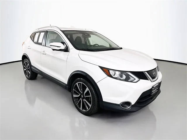 2017 Nissan Rogue Sport SL FWD photo