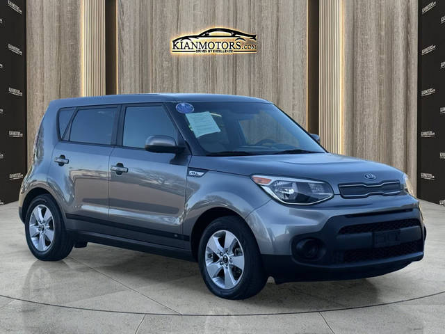 2017 Kia Soul Base FWD photo