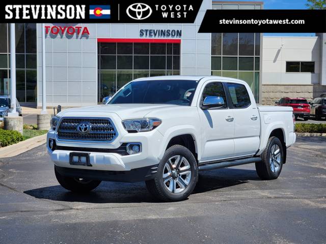 2017 Toyota Tacoma Limited 4WD photo
