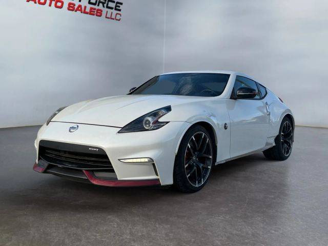 2017 Nissan 370Z NISMO Tech RWD photo
