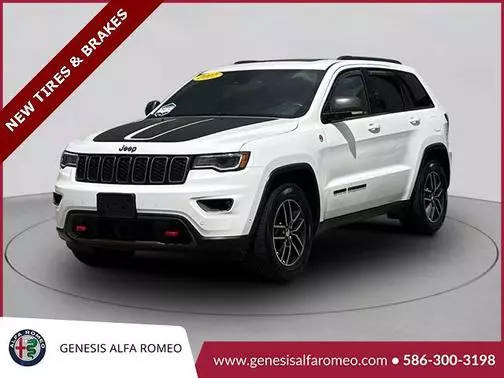 2017 Jeep Grand Cherokee Trailhawk 4WD photo