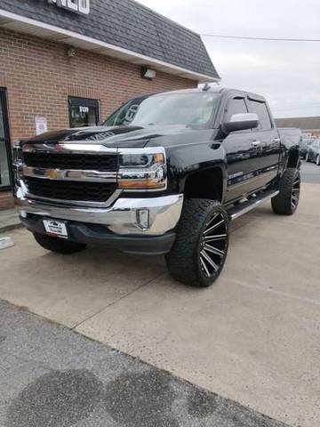 2017 Chevrolet Silverado 1500 LT RWD photo