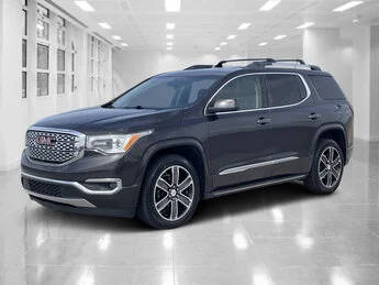 2017 GMC Acadia Denali FWD photo