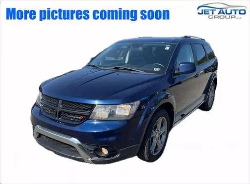 2017 Dodge Journey Crossroad Plus AWD photo