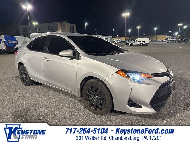 2017 Toyota Corolla LE FWD photo