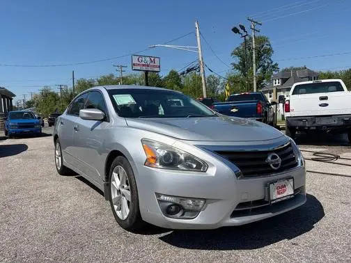 2015 Nissan Altima 2.5 SV FWD photo