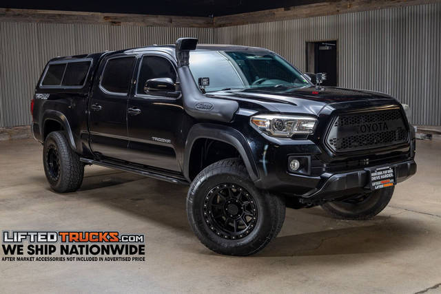 2017 Toyota Tacoma TRD Off Road 4WD photo