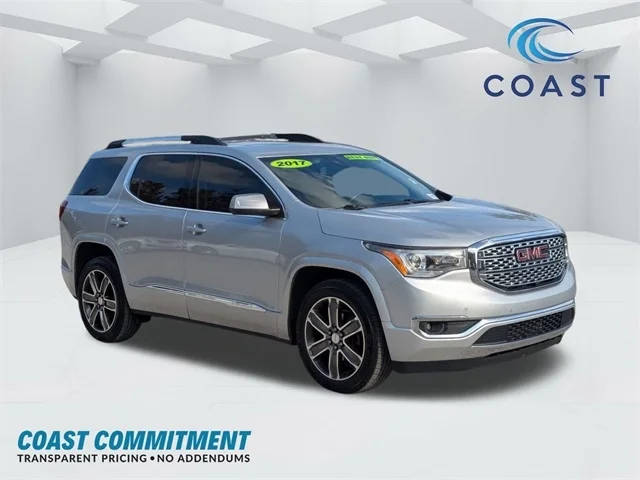 2017 GMC Acadia Denali FWD photo