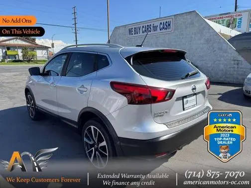 2017 Nissan Rogue Sport SL FWD photo