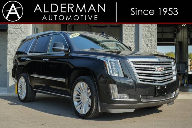 2017 Cadillac Escalade Platinum 4WD photo