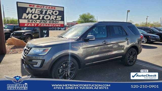 2017 Ford Explorer XLT 4WD photo