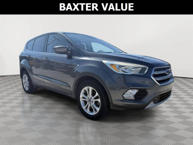 2017 Ford Escape SE FWD photo