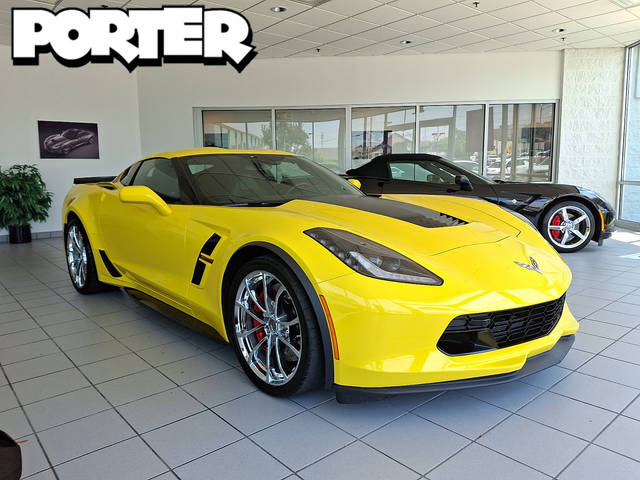 2018 Chevrolet Corvette Grand Sport 3LT RWD photo