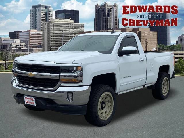 2017 Chevrolet Silverado 1500 LT 4WD photo