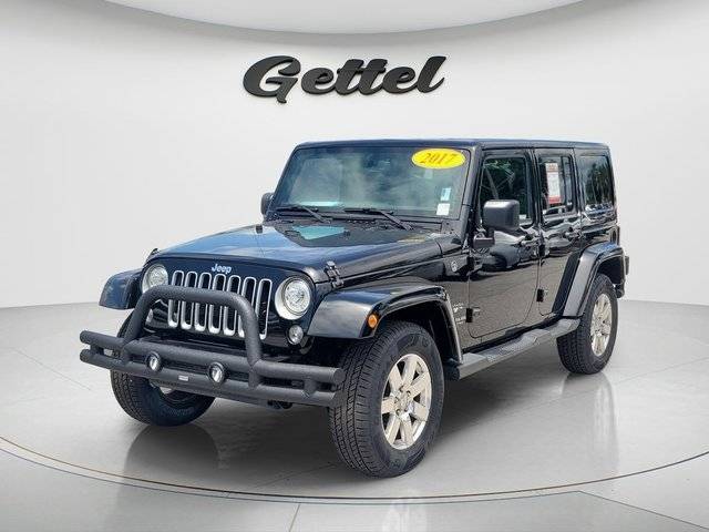 2017 Jeep Wrangler Unlimited Sahara 4WD photo