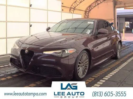 2017 Alfa Romeo Giulia Ti RWD photo