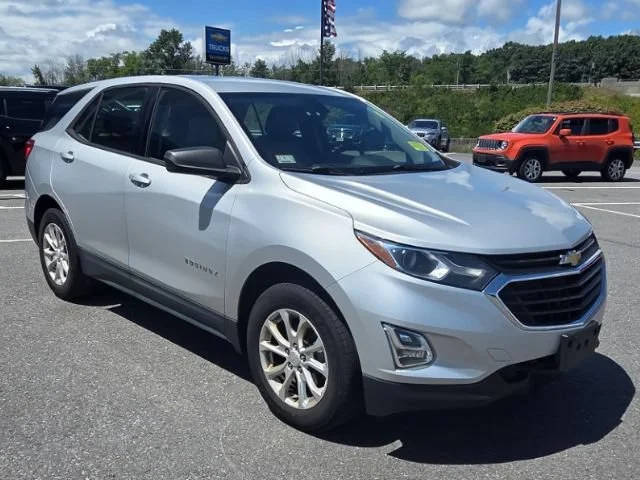 2018 Chevrolet Equinox LS AWD photo