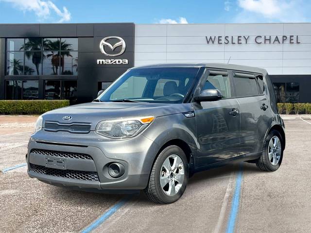 2017 Kia Soul Base FWD photo